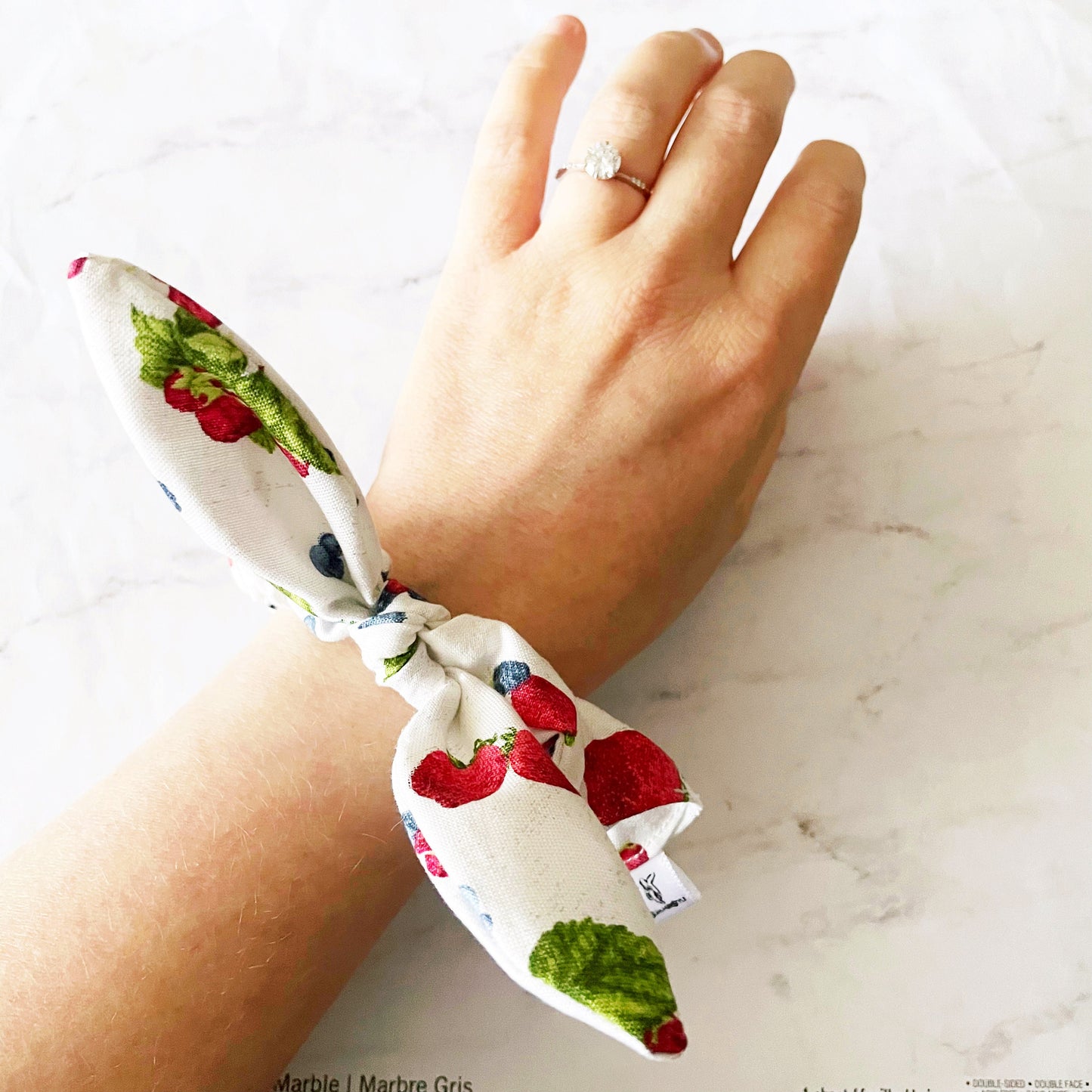 Red, White & Blueberry Bow Scrunchie, Strawberry Gift, Hair Accessories, Bow Hair Tie, SummerStyle Bracelets