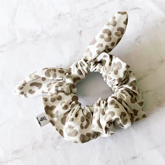White Cheetah Bow Scrunchie, Leopard Print Gift, Hair Accessories, Bow Hair Tie, SummerStyle Bracelets