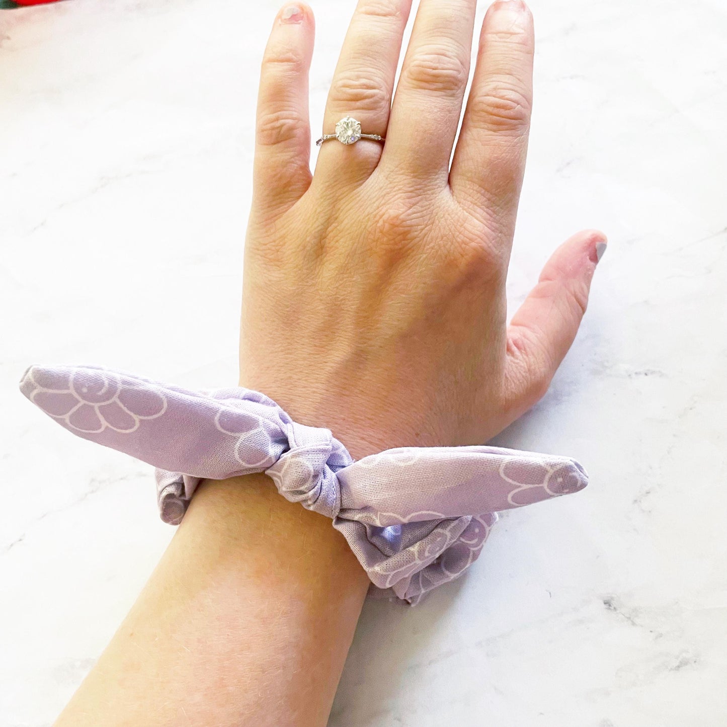 Lavender Happy Daisy Bow Scrunchie, Floral Gift, Hair Accessories, Bow Hair Tie, SummerStyle Bracelets