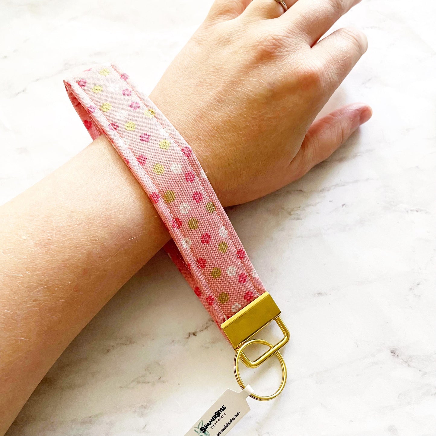 Tiny Flowers Key Fob Wristlet, 6.5in Wristlet Lanyard, Keychain Wristlet, Handmade Lanyard, SummerStyle Bracelets