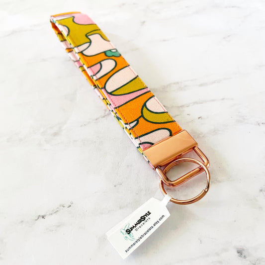 Groovy 70s Key Fob Wristlet, 6.5in Wristlet Lanyard, Keychain Wristlet, Handmade Lanyard, SummerStyle Bracelets