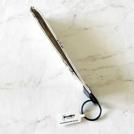 Checkered Chicken Key Fob Wristlet, 6.5in Wristlet Lanyard, Keychain Wristlet, Farm Gift, Handmade Lanyard, SummerStyle Bracelets