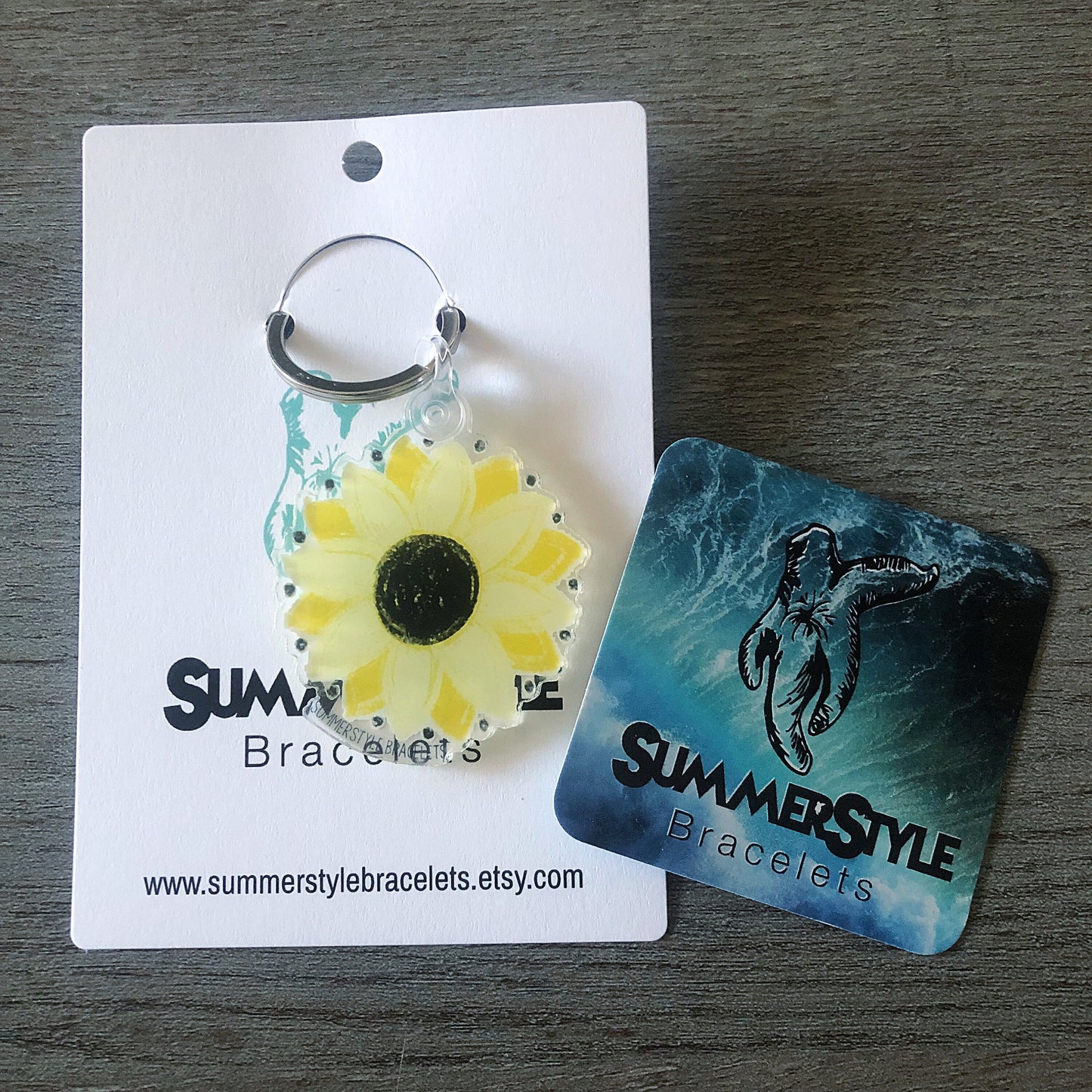 Sunny Sunflower Acrylic Keychain, Sunflower Gift, Backpack Keychain, Floral Keychain, SummerStyle Bracelets