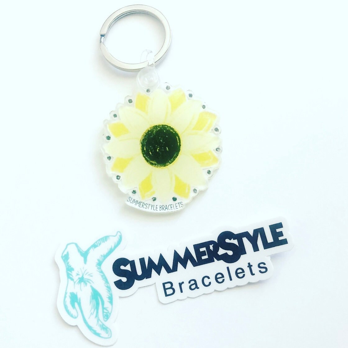 Sunny Sunflower Acrylic Keychain, Sunflower Gift, Backpack Keychain, Floral Keychain, SummerStyle Bracelets