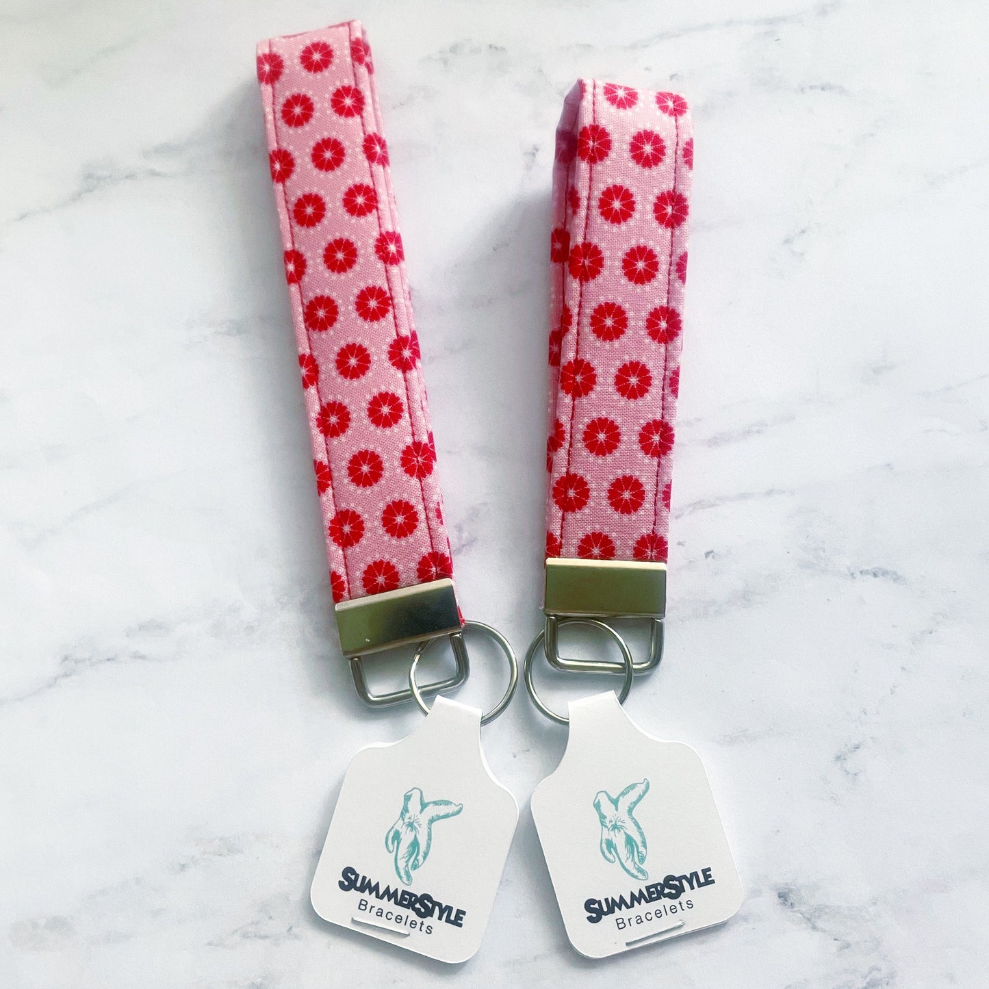 VALENTINE Floral Heart Key Fob Wristlet, Wristlet Lanyard, Keychain Wristlet, Handmade Lanyard, SummerStyle Bracelets