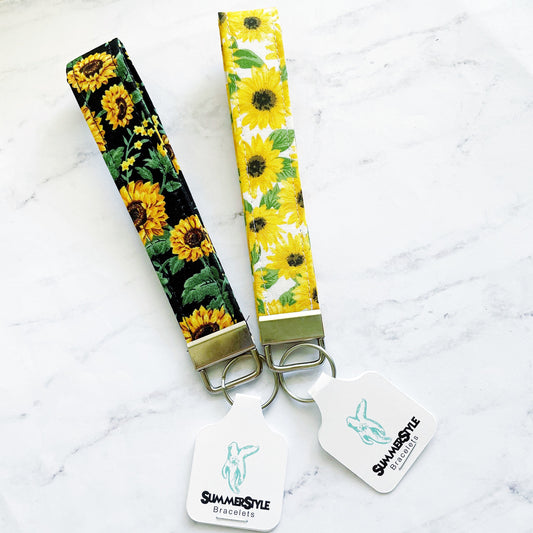 Sunny Sunflower Key Fob Wristlet, 6.5in Wristlet Lanyard, Keychain Wristlet, Handmade Lanyard, SummerStyle Bracelets