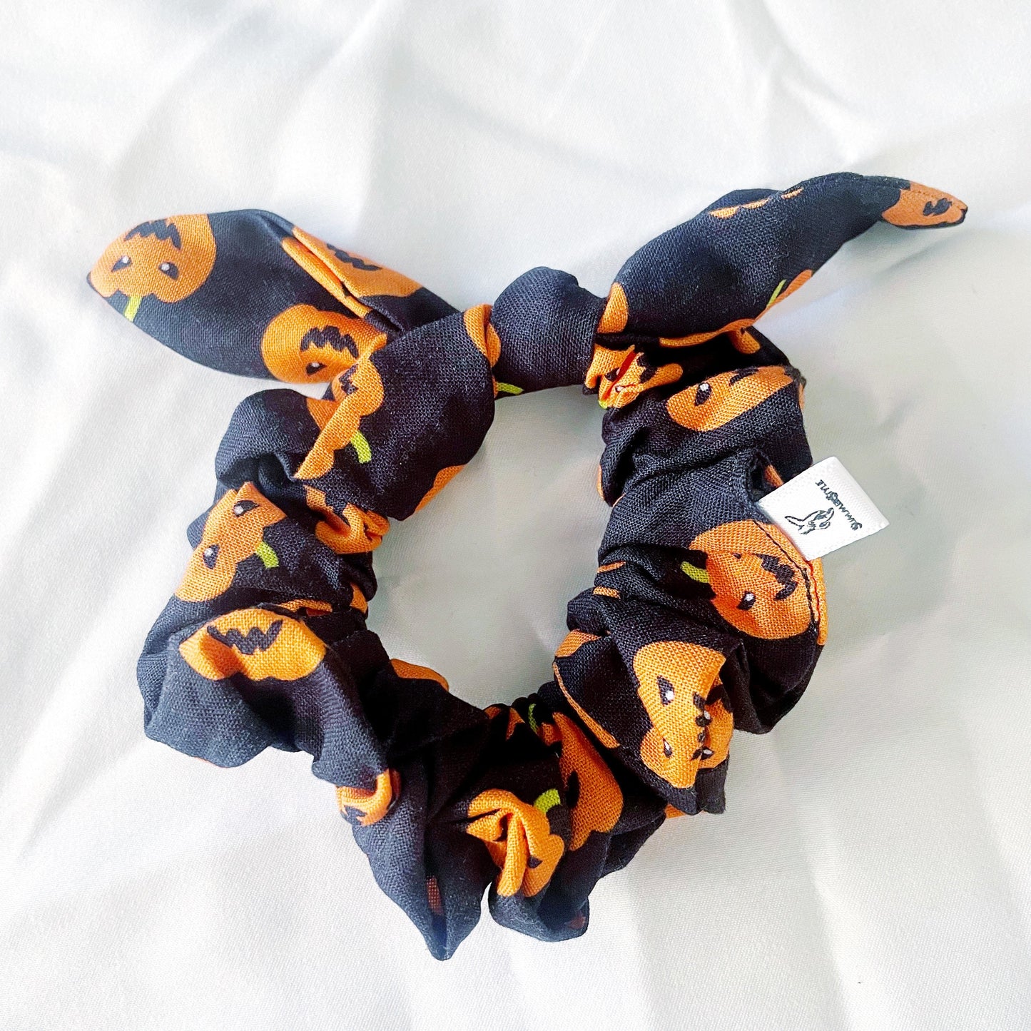 Happy Halloween Scrunchie, Halloween Accessories, Hair Bow, Hair Accessories, Bow Hair Tie, SummerStyle Bracelets