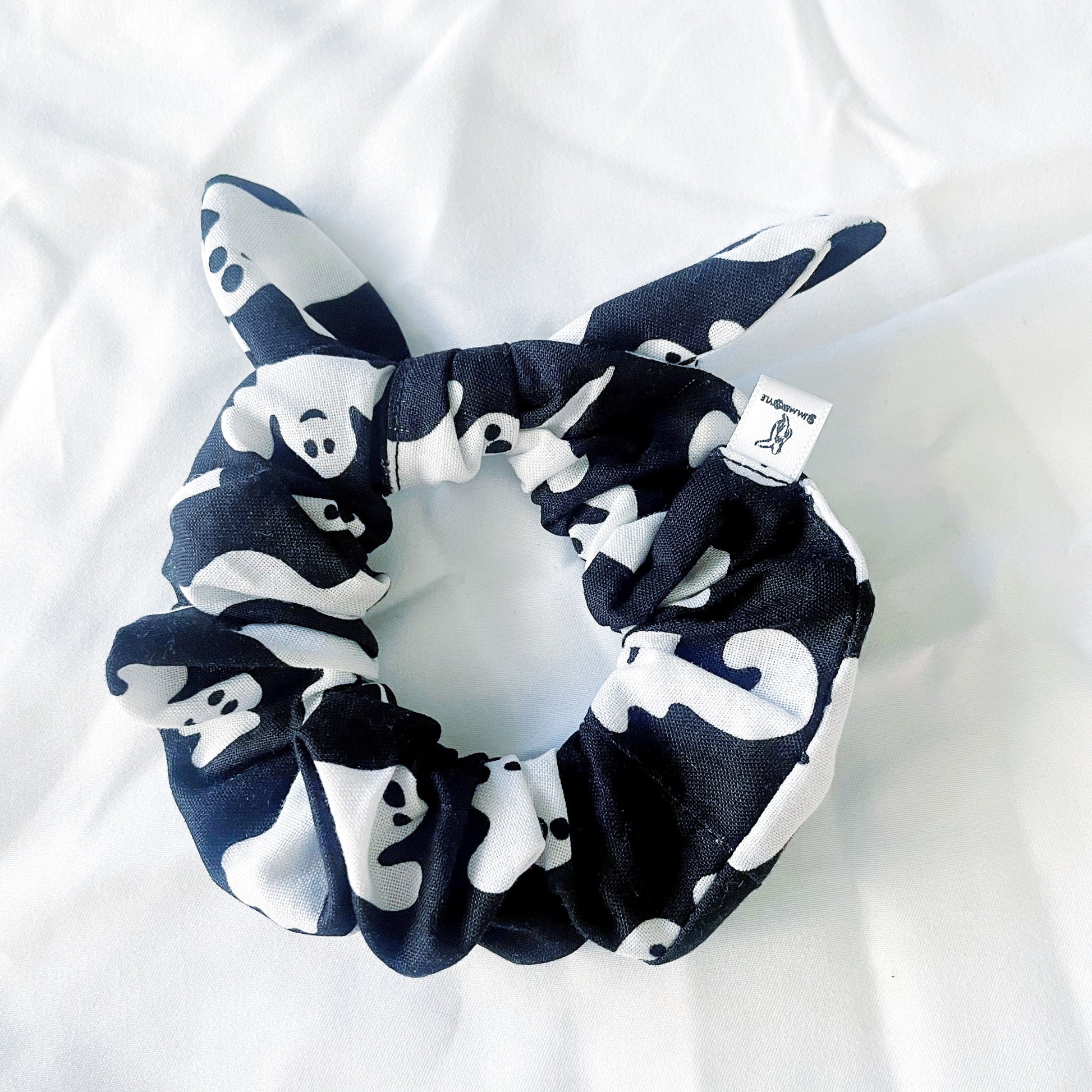 Happy Halloween Scrunchie, Halloween Accessories, Hair Bow, Hair Accessories, Bow Hair Tie, SummerStyle Bracelets