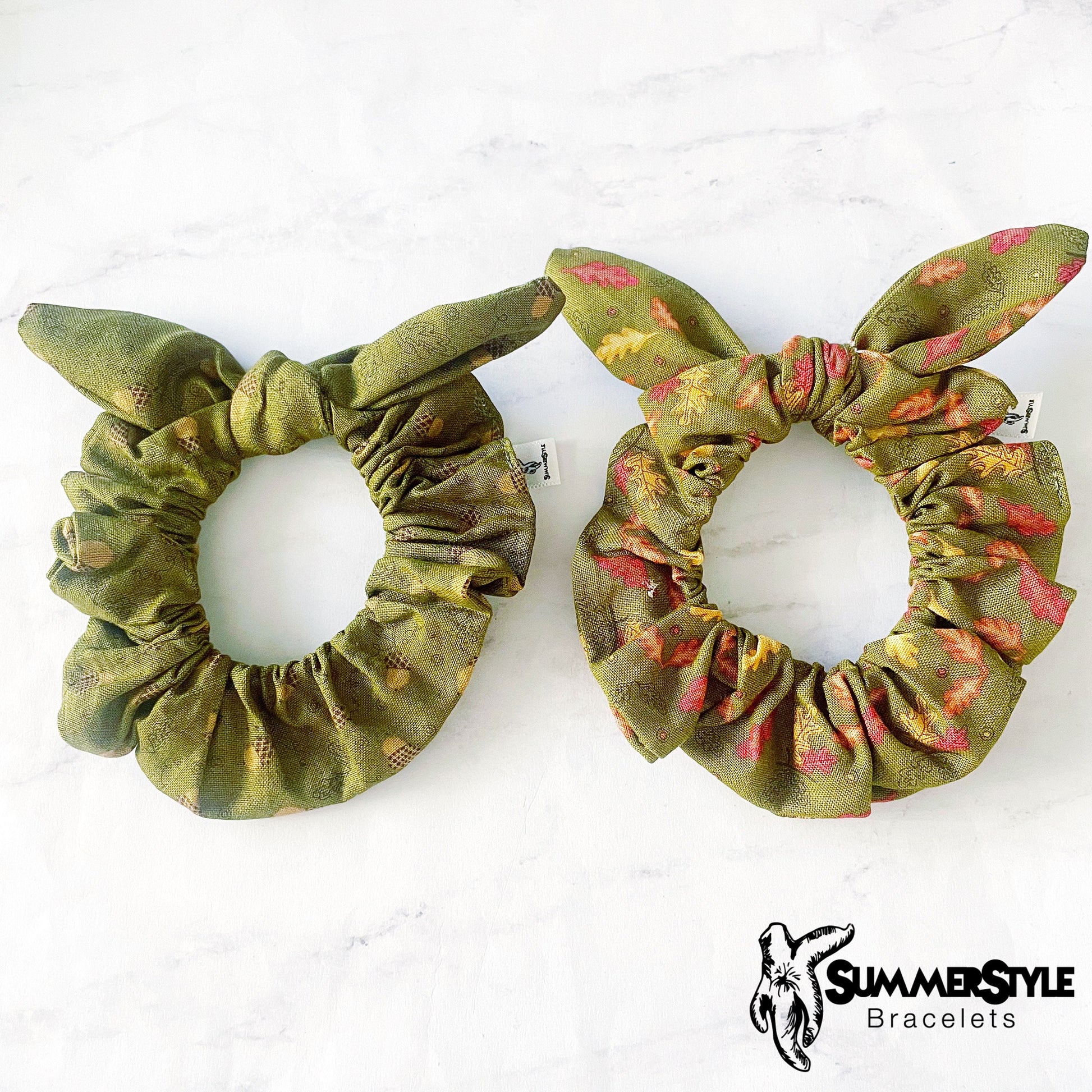 Falling Leaves Scrunchie, Halloween Accessories, Hair Bow, Hair Accessories, Bow Hair Tie, SummerStyle Bracelets