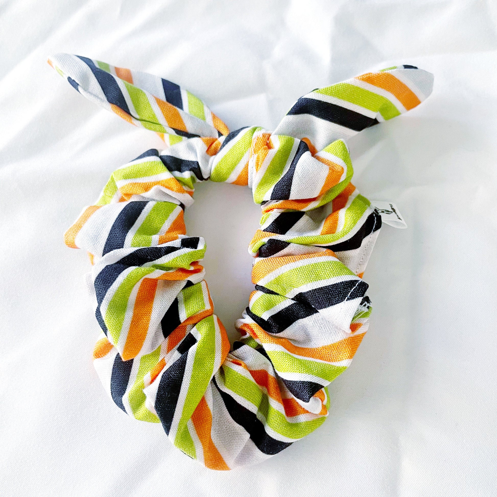 Scary Stripes Scrunchie, Halloween Accessories, Hair Bow, Hair Accessories, Bow Hair Tie, SummerStyle Bracelets