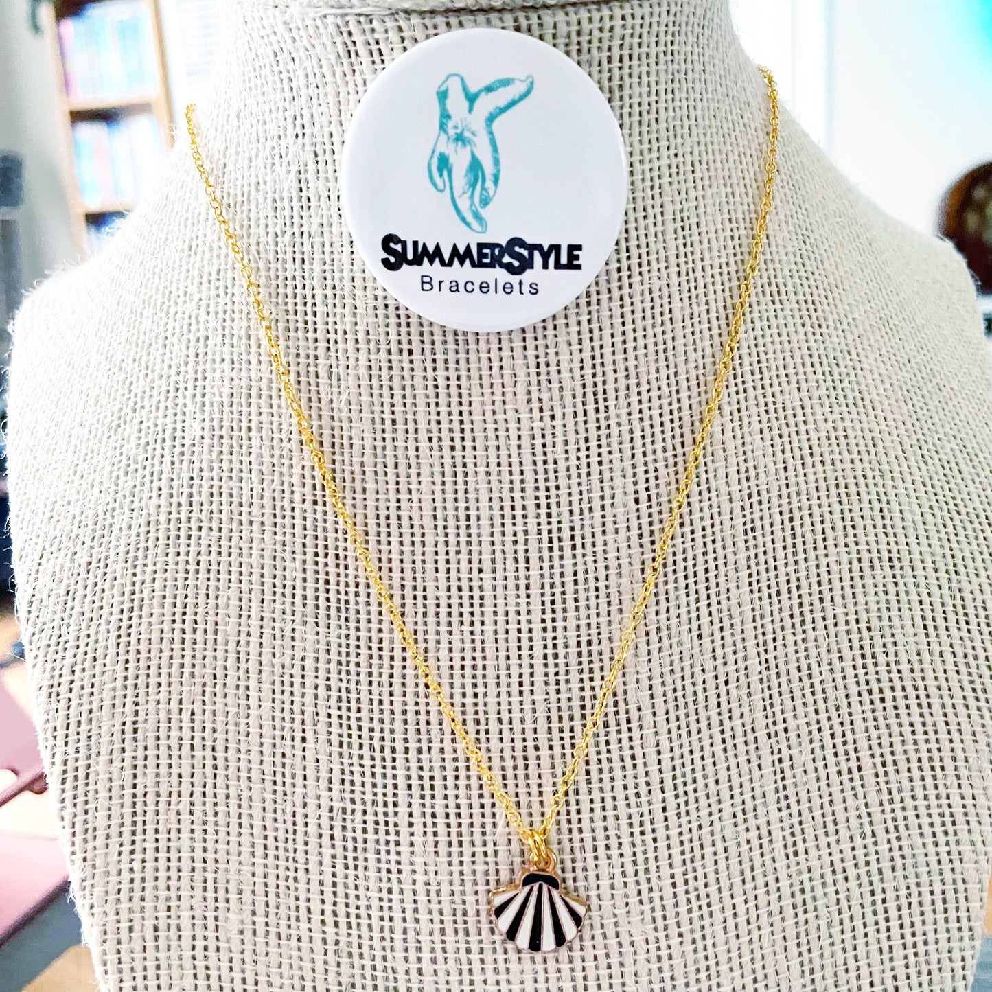 Striped Seashell Charm Necklace, Mermaid Jewelry, Gold Chain Necklace, SummerStyle Bracelets