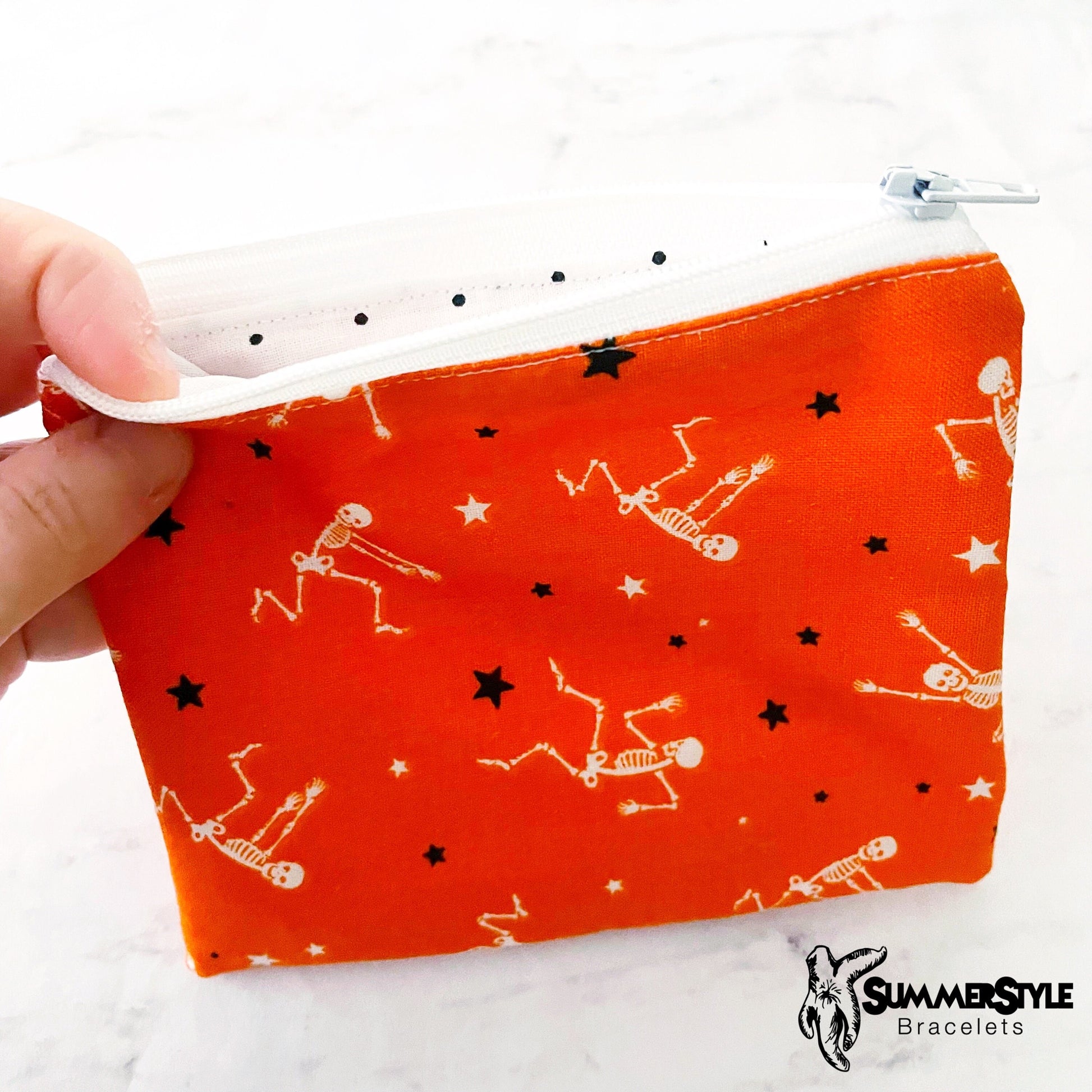 HALLOWEEN Dancing Skeleton Zipper Pouch, Small Travel Bag, Zipper Coin Pouch, Toiletries Pouch, SummerStyle Bracelets