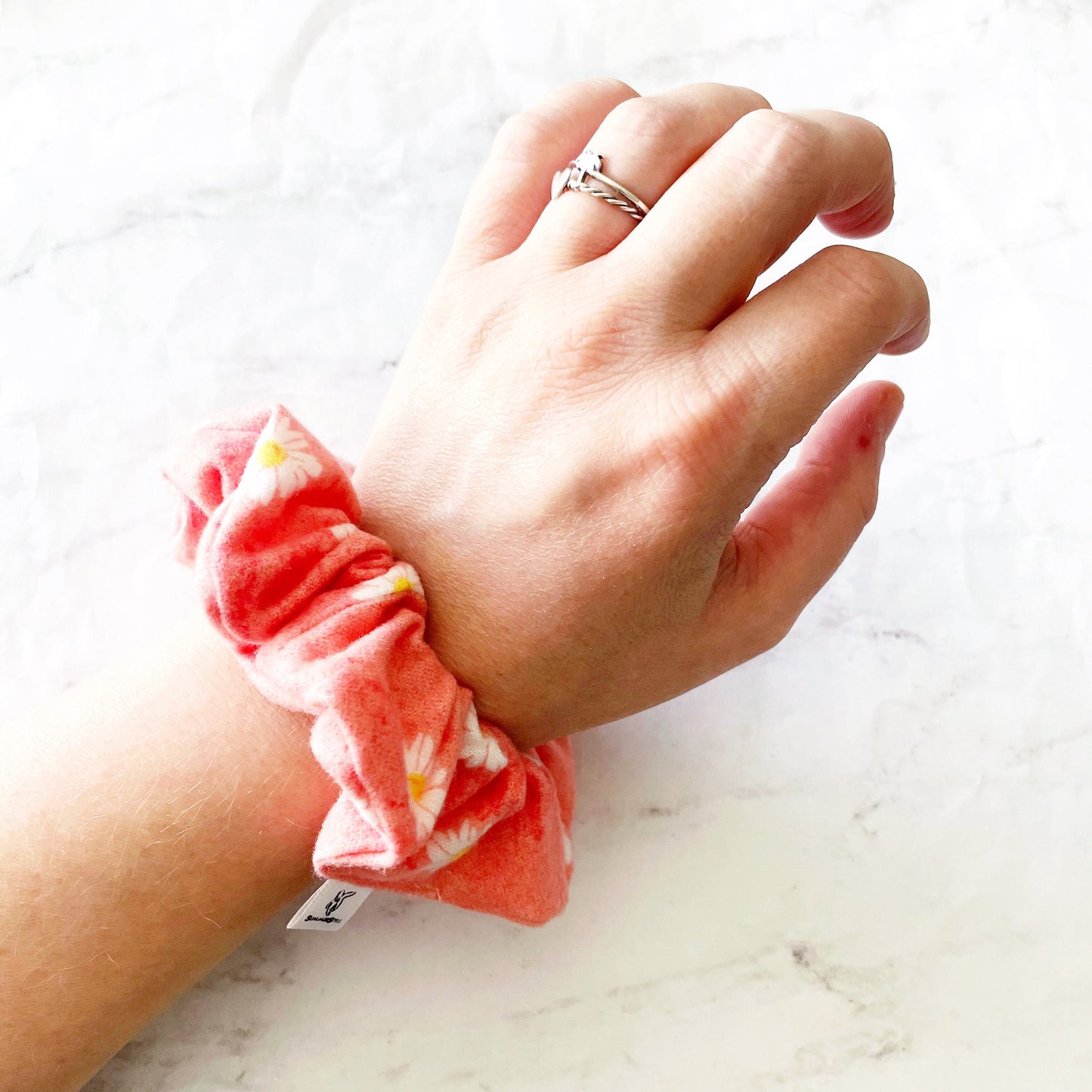 Coral Daisy Flannel Scrunchie, Floral Accessories, Soft Scrunchie, Floral Flannel, SummerStyle Bracelets