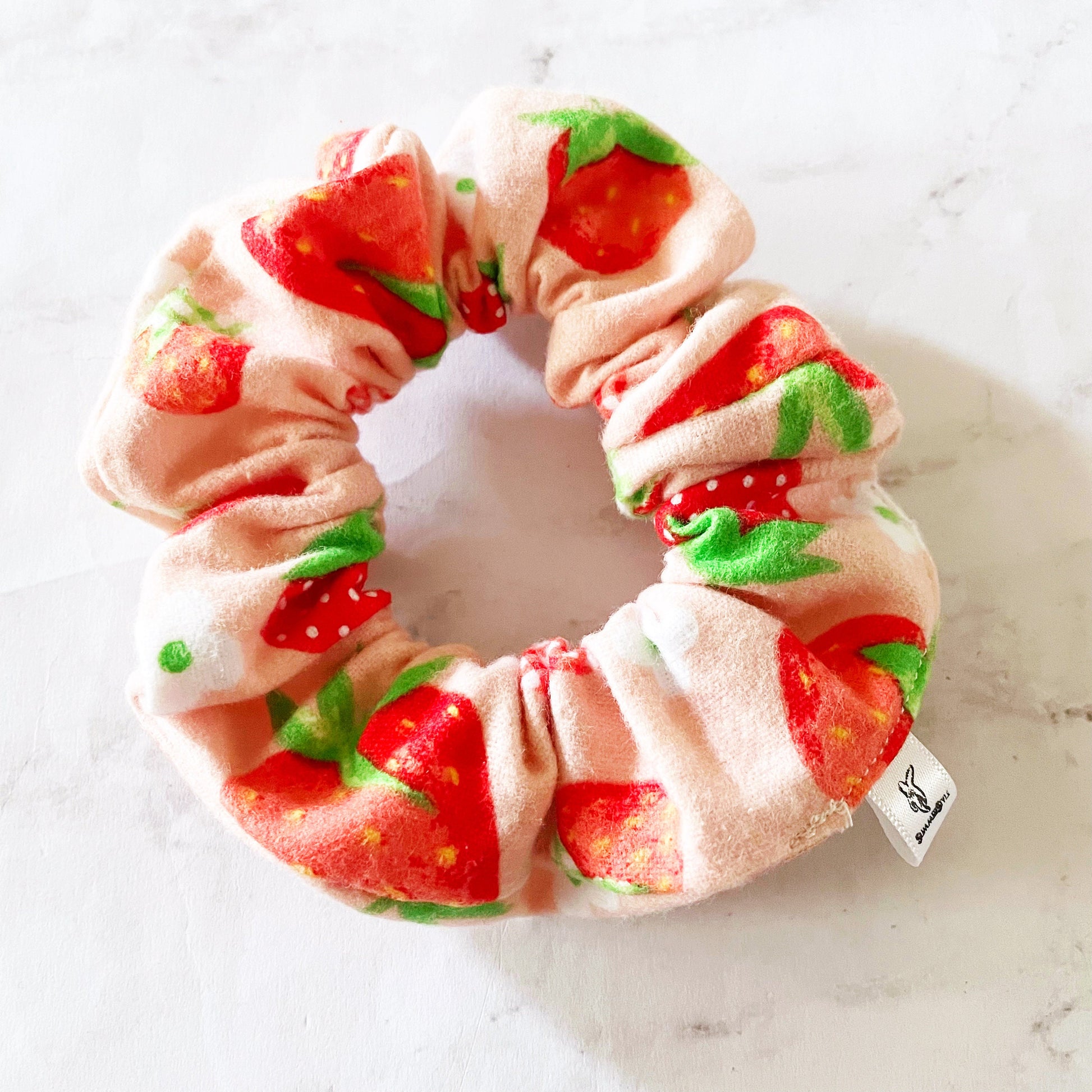 Gingham Strawberry Flannel Scrunchie, Strawberry Accessories, Soft Scrunchie, Berry Flannel, SummerStyle Bracelets