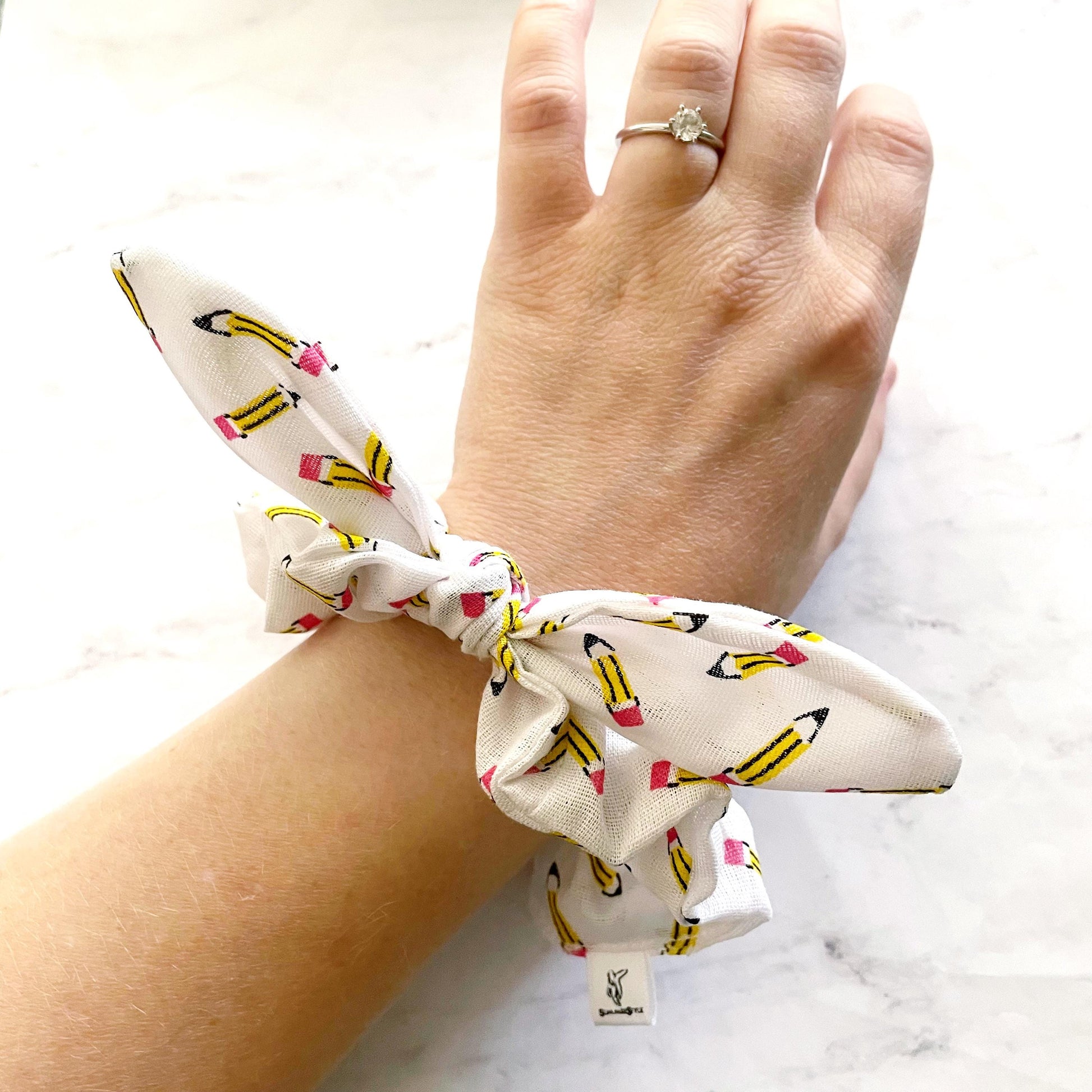 Teacher’s Pencil Bow Scrunchie, Scrunched Bow Hair Tie, Hair Bow, Teacher Gift, Hair Accessories, Bow Hair Tie, SummerStyle Bracelets
