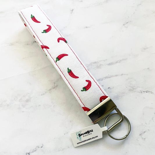 White Chili Pepper Key Fob Wristlet, 6.5in Wristlet Lanyard, Keychain Wristlet, Handmade Lanyard, SummerStyle Bracelets