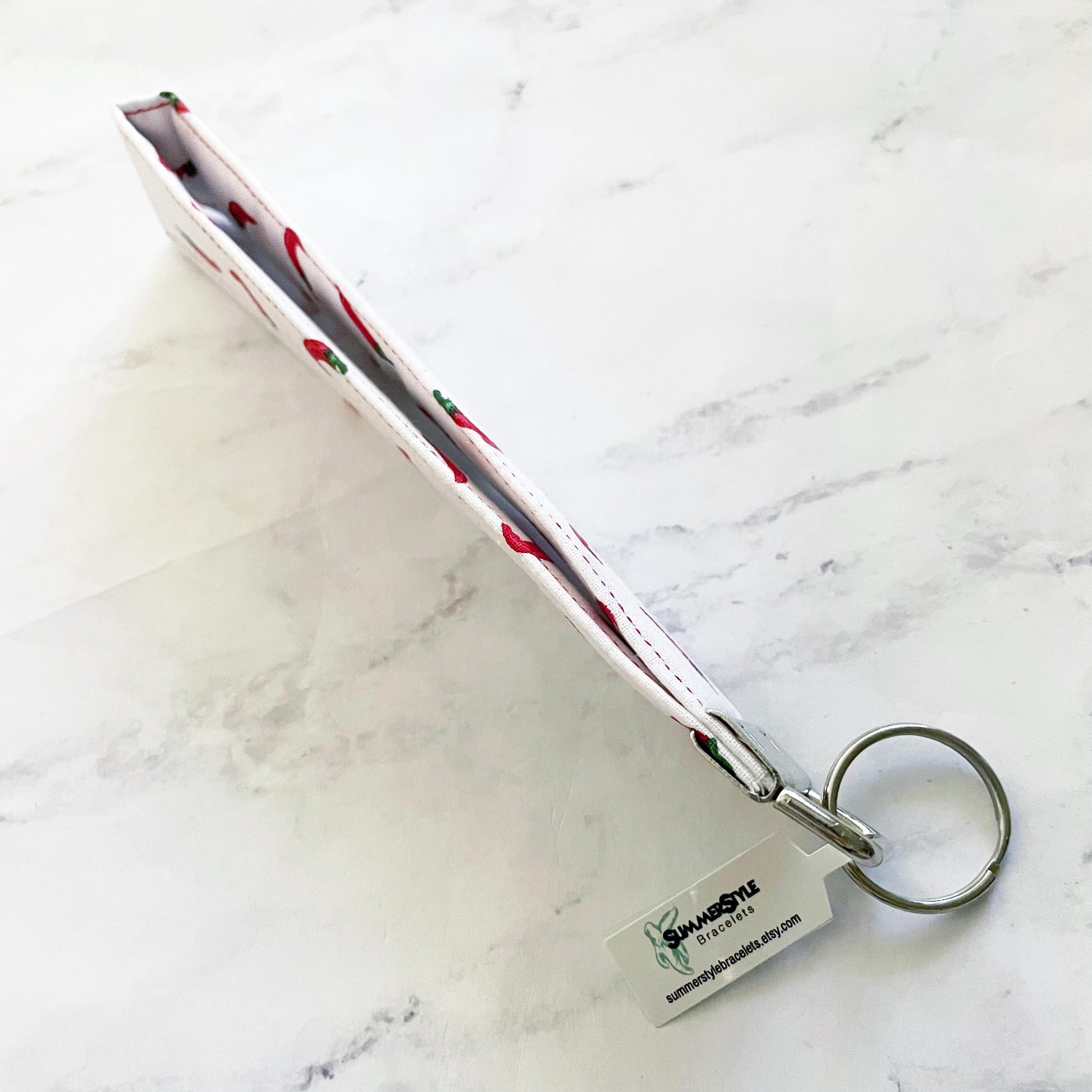 White Chili Pepper Key Fob Wristlet, 6.5in Wristlet Lanyard, Keychain Wristlet, Handmade Lanyard, SummerStyle Bracelets