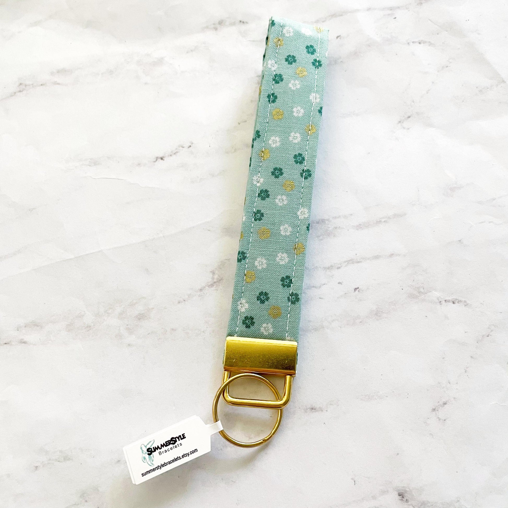 Tiny Flowers Key Fob Wristlet, 6.5in Wristlet Lanyard, Keychain Wristlet, Handmade Lanyard, SummerStyle Bracelets