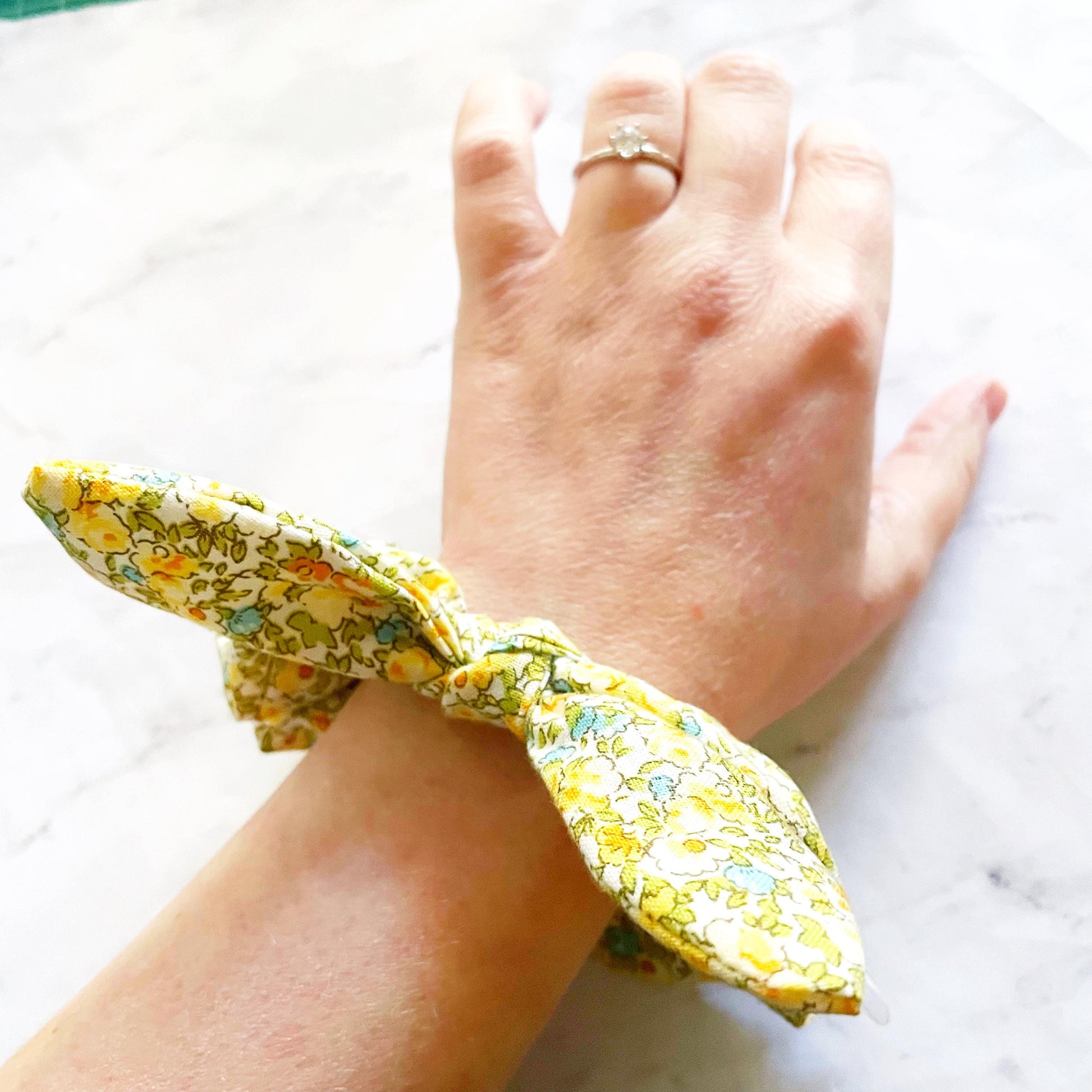 Yellow Floral Bow Scrunchie, Floral Gift, Hair Accessories, Bow Hair Tie, SummerStyle Bracelets