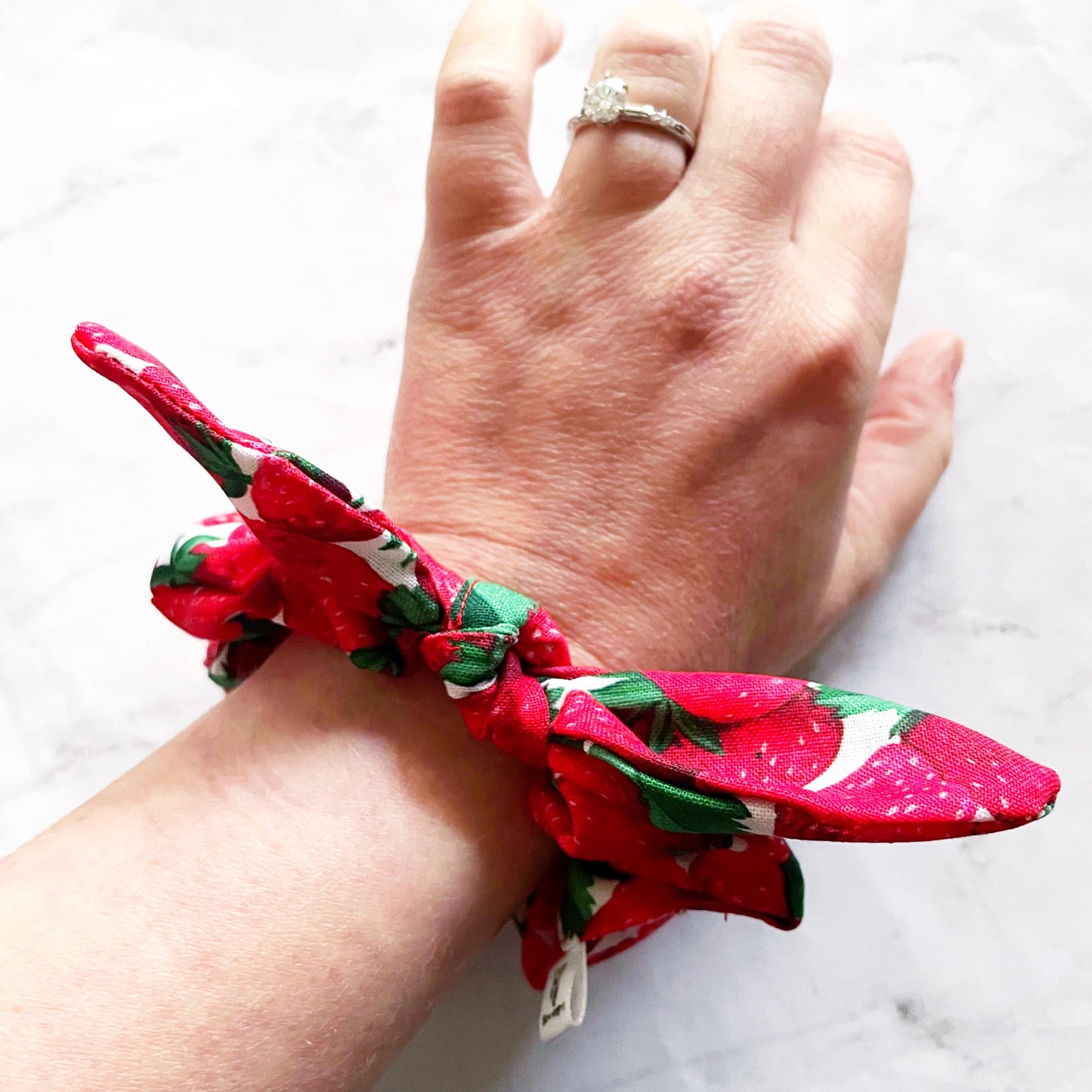 Packed Strawberry Bow Scrunchie, Strawberry Gift, Hair Accessories, Bow Hair Tie, SummerStyle Bracelets