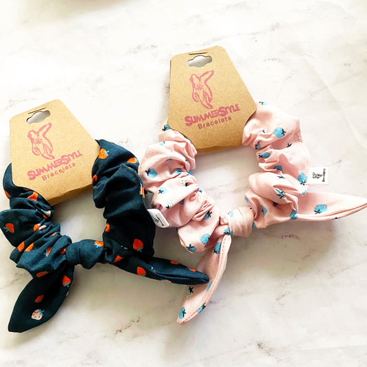 Tiny Strawberry Bow Scrunchie, Strawberry Gift, Hair Accessories, Bow Hair Tie, SummerStyle Bracelets