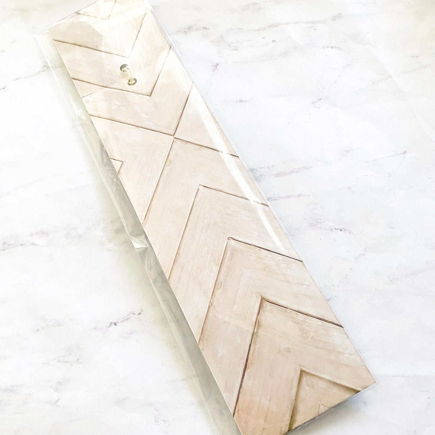 Beach Day Beaded Phone Charm, Nautical Red, White & Blue Wrist Strap, Coastal Summer Accessory, SummerStyle Bracelets