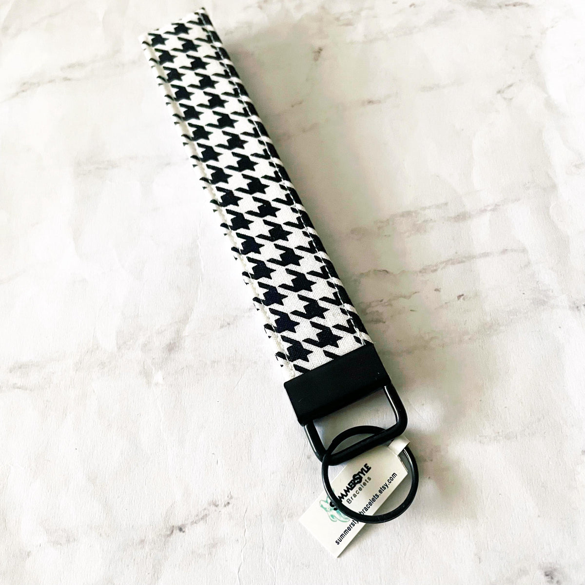 Black & White Checkered Key Fob Wristlet, 6.5in Wristlet Lanyard, Keychain Wristlet, Handmade Lanyard, SummerStyle Bracelets