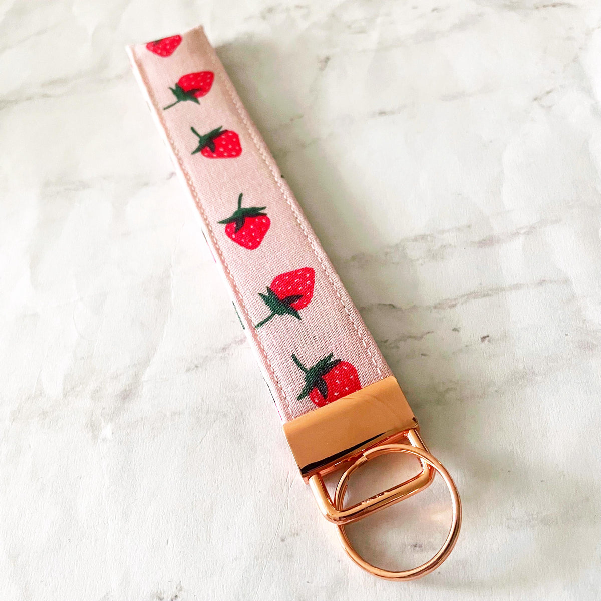 Painted Strawberry Key Fob Wristlet, 6.5in Wristlet Lanyard, Keychain Wristlet, Handmade Lanyard, SummerStyle Bracelets