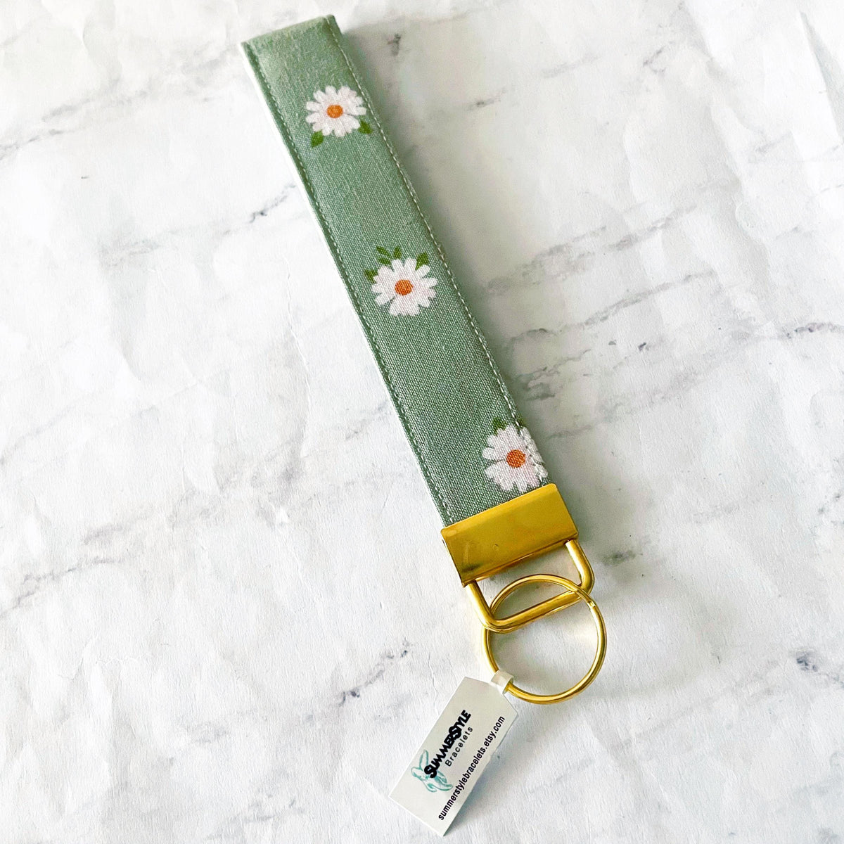 Sage Daisy Key Fob Wristlet, 6.5in Wristlet Lanyard, Keychain Wristlet, Handmade Lanyard, SummerStyle Bracelets