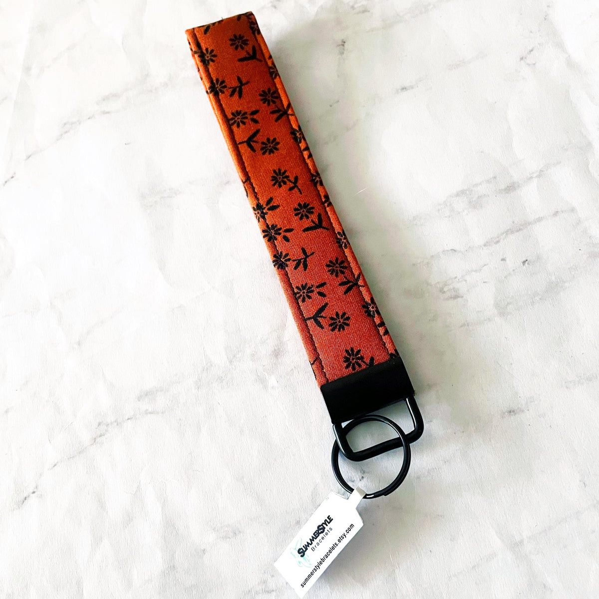 Sage Daisy Key Fob Wristlet, 6.5in Wristlet Lanyard, Keychain Wristlet, Handmade Lanyard, SummerStyle Bracelets