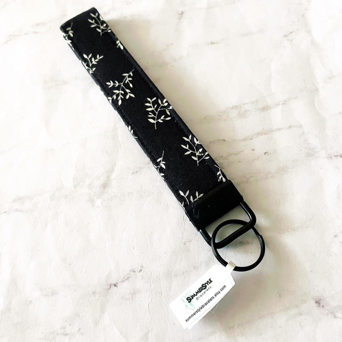 Hanging Plants Key Fob Wristlet, 6.5in Wristlet Lanyard, Keychain Wristlet, Handmade Lanyard, SummerStyle Bracelets