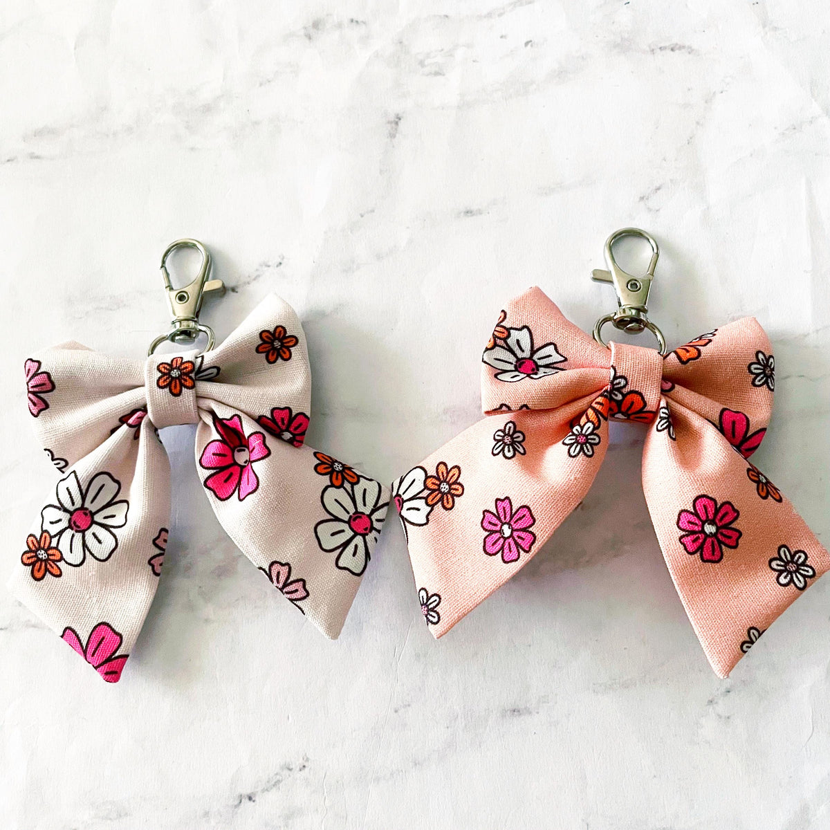 Flowers & Stripes Mini Bow Bag Charm, Bow Keychain, Girly Halloween, SummerStyle Bracelets