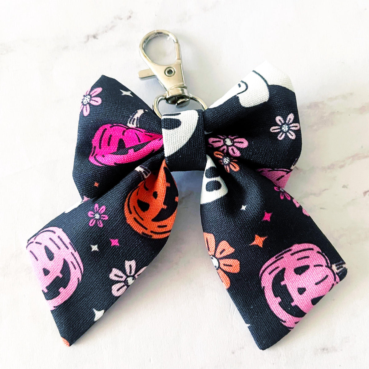 Ghost, Pumpkins, & Flowers Oh My Mini Bow Bag Charm, Bow Keychain, Girly Halloween, SummerStyle Bracelets