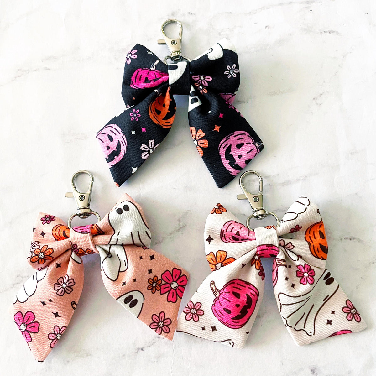 Ghost, Pumpkins, & Flowers Oh My Mini Bow Bag Charm, Bow Keychain, Girly Halloween, SummerStyle Bracelets