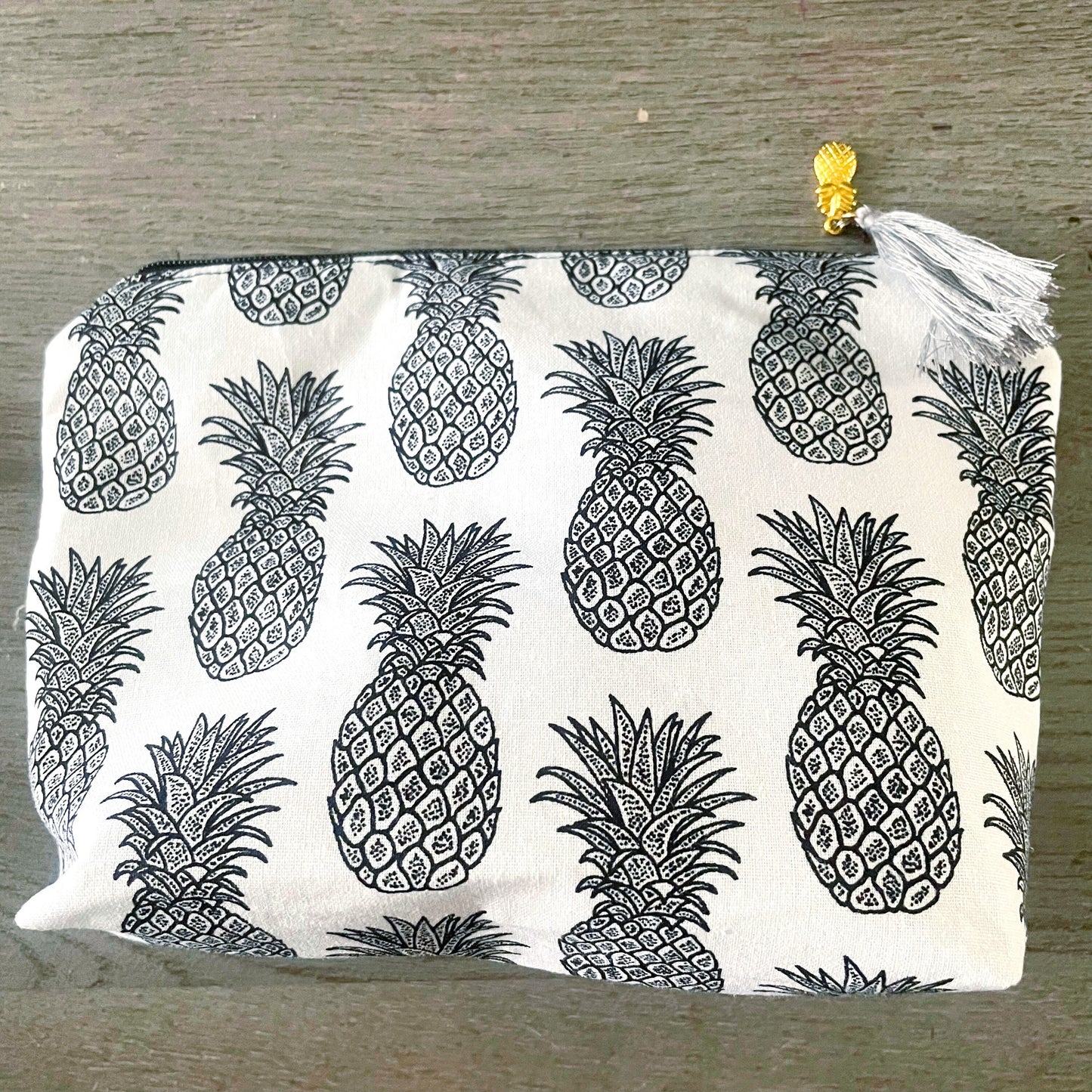 Pineapple Zipper Makeup Bag, Zipper Pouch, Cosmetics Bag, SummerStyle Bracelets