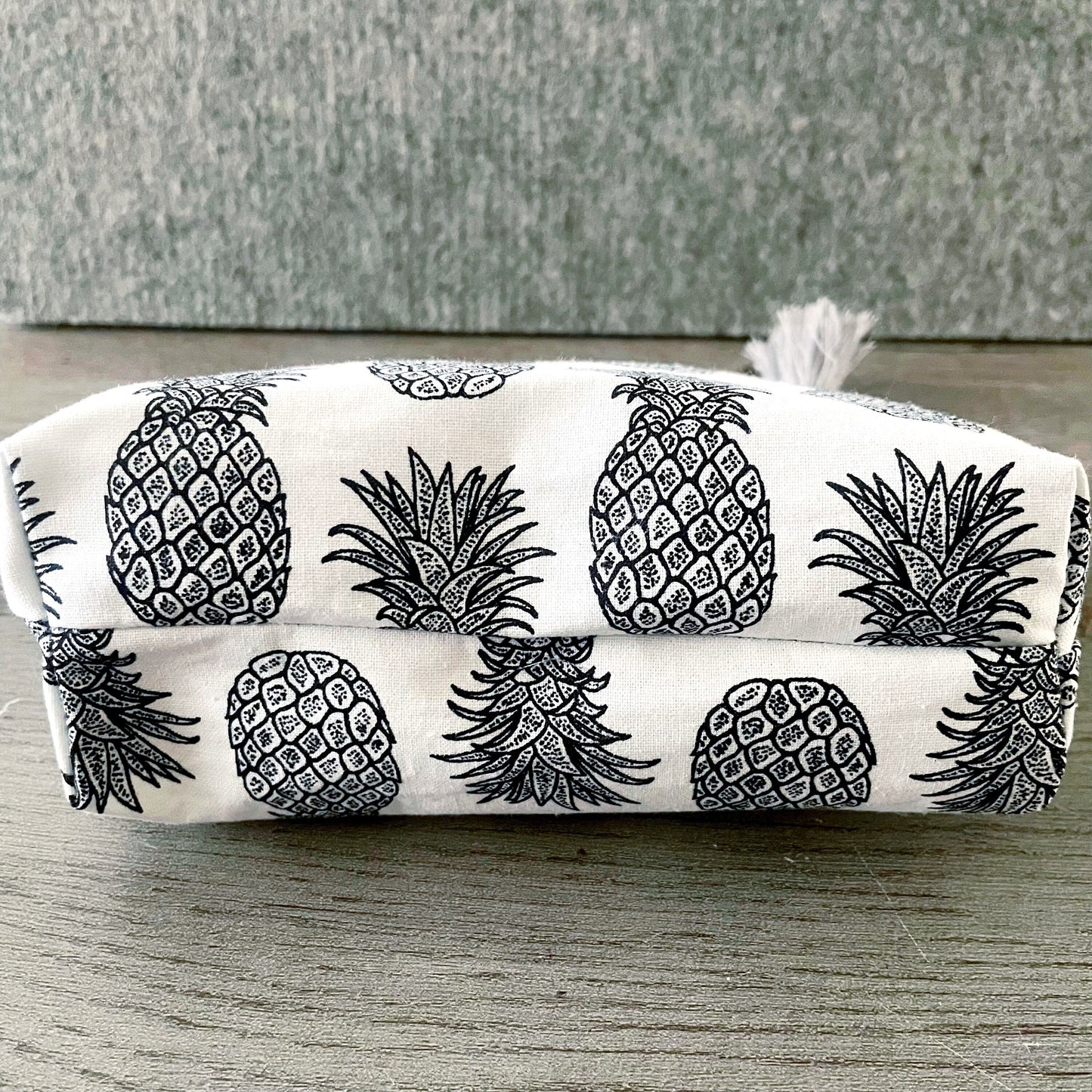 Pineapple Zipper Makeup Bag, Zipper Pouch, Cosmetics Bag, SummerStyle Bracelets