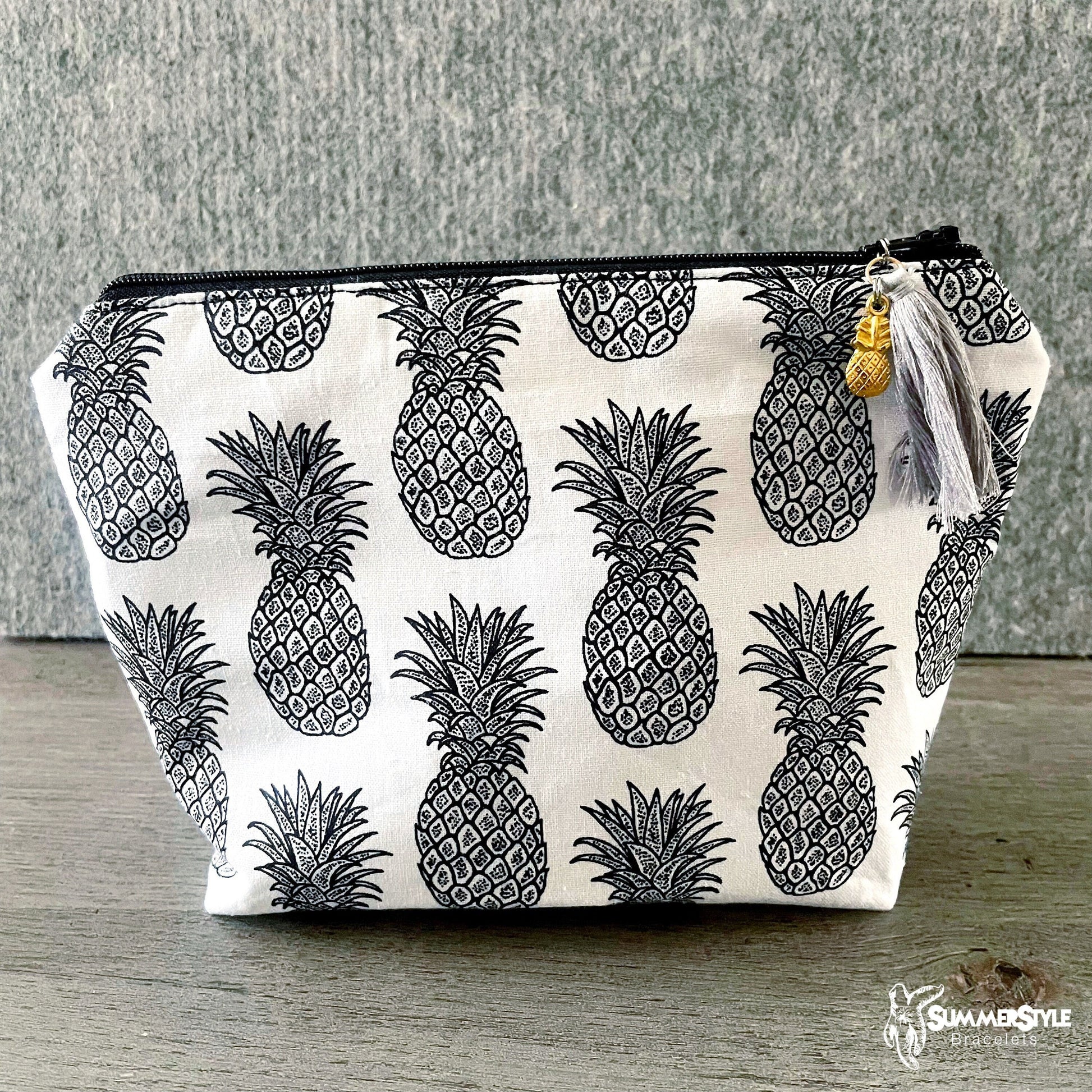 Pineapple Zipper Makeup Bag, Zipper Pouch, Cosmetics Bag, SummerStyle Bracelets